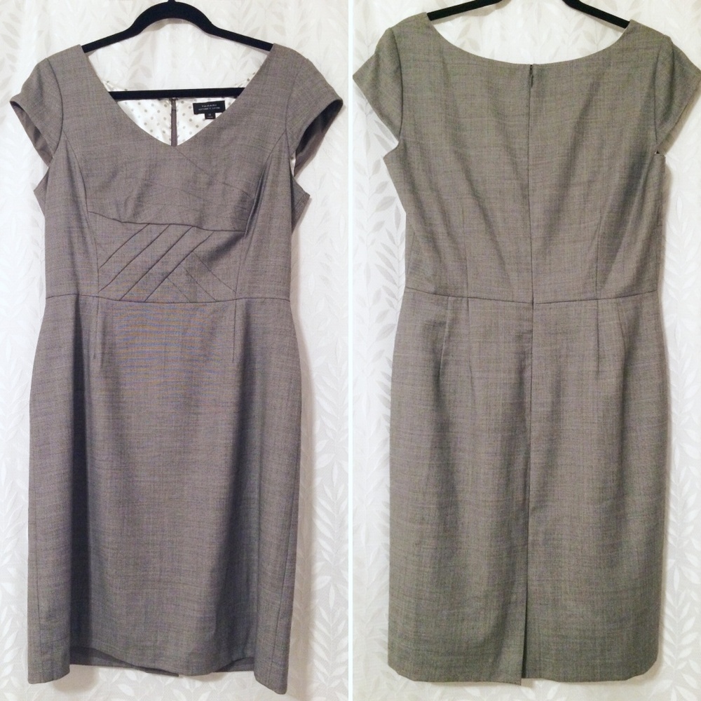 Tahari Arthur S. Levine Gray Pleat Sheath Dress 10